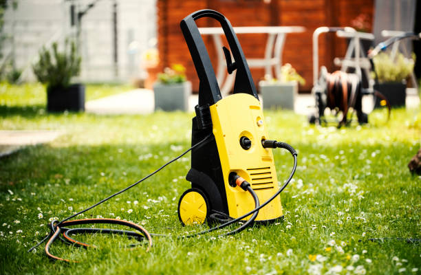 Best Animal Enclosure Cleaning  in Centreville, AL